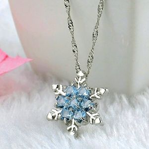 New Silver sterling Snowflake Necklace